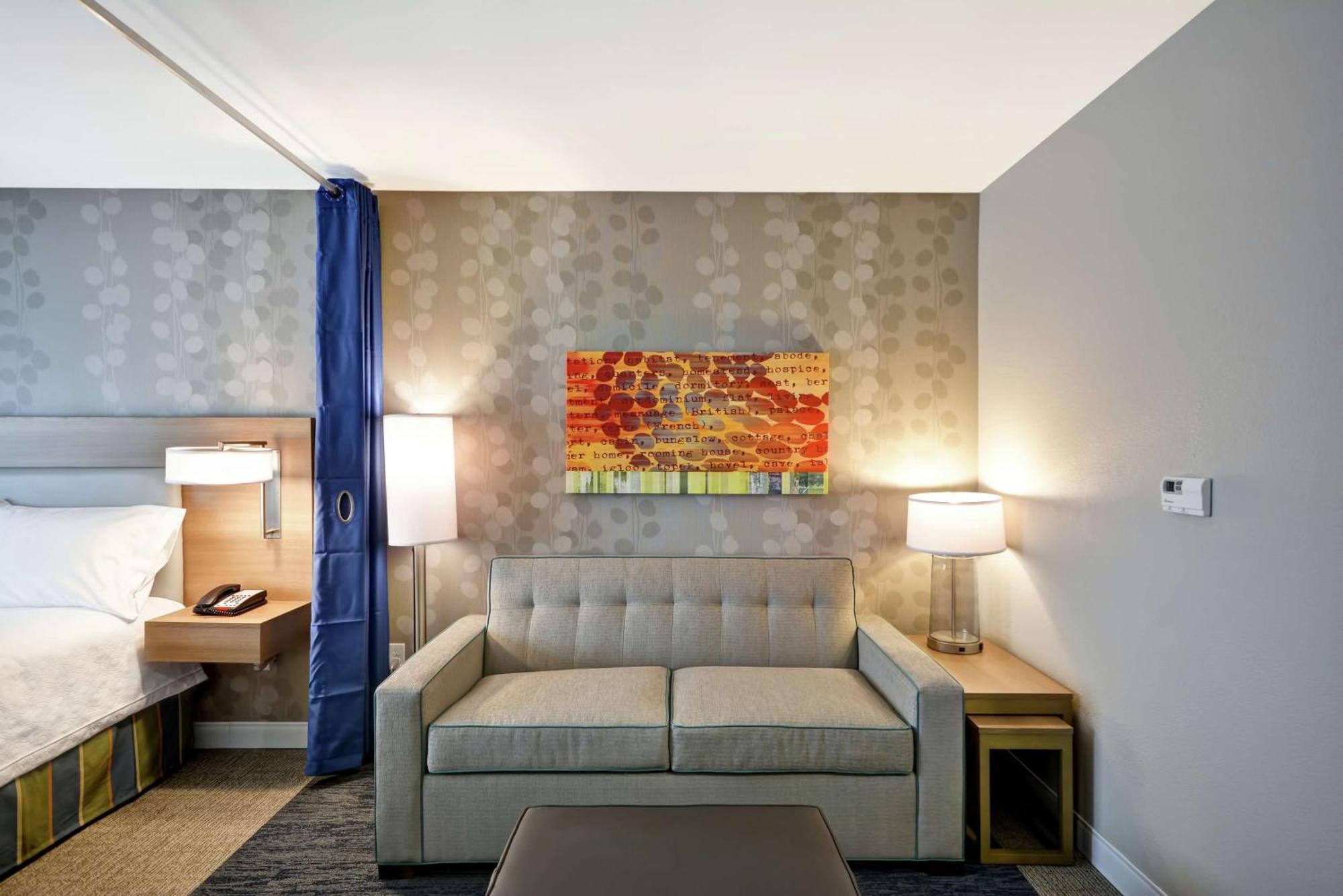 2 By Hilton 3* Jackson